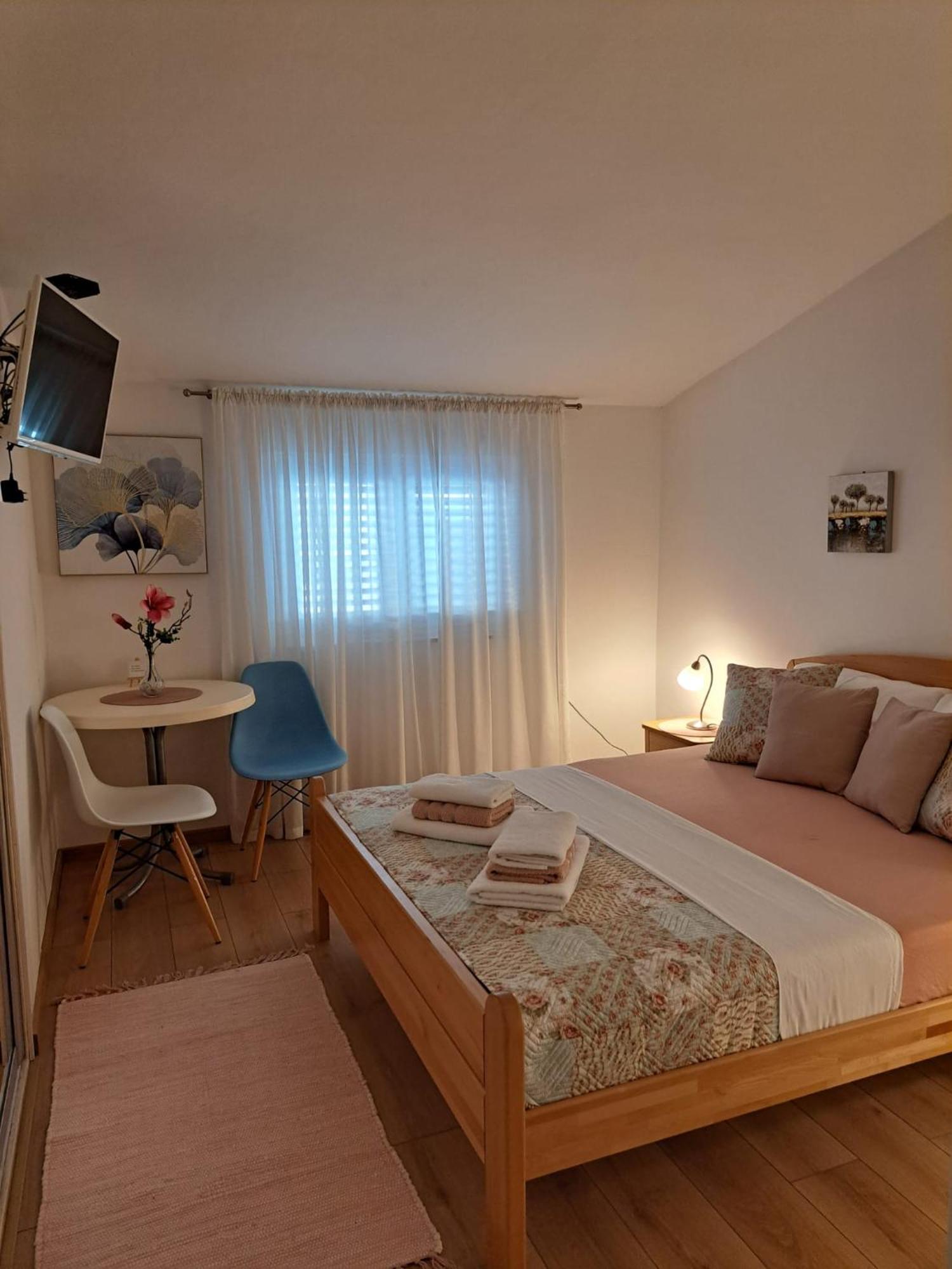 Apartments Marija Makarska Bagian luar foto