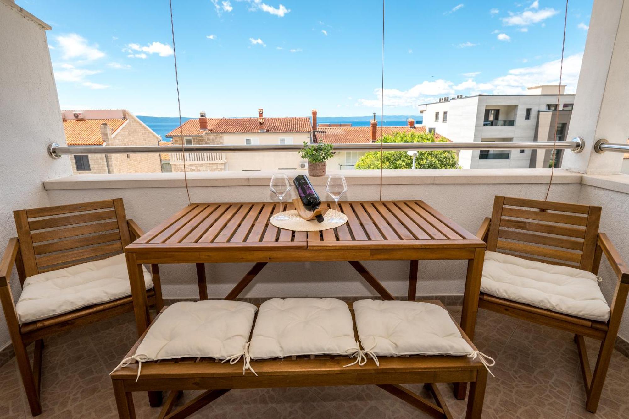 Apartments Marija Makarska Bagian luar foto