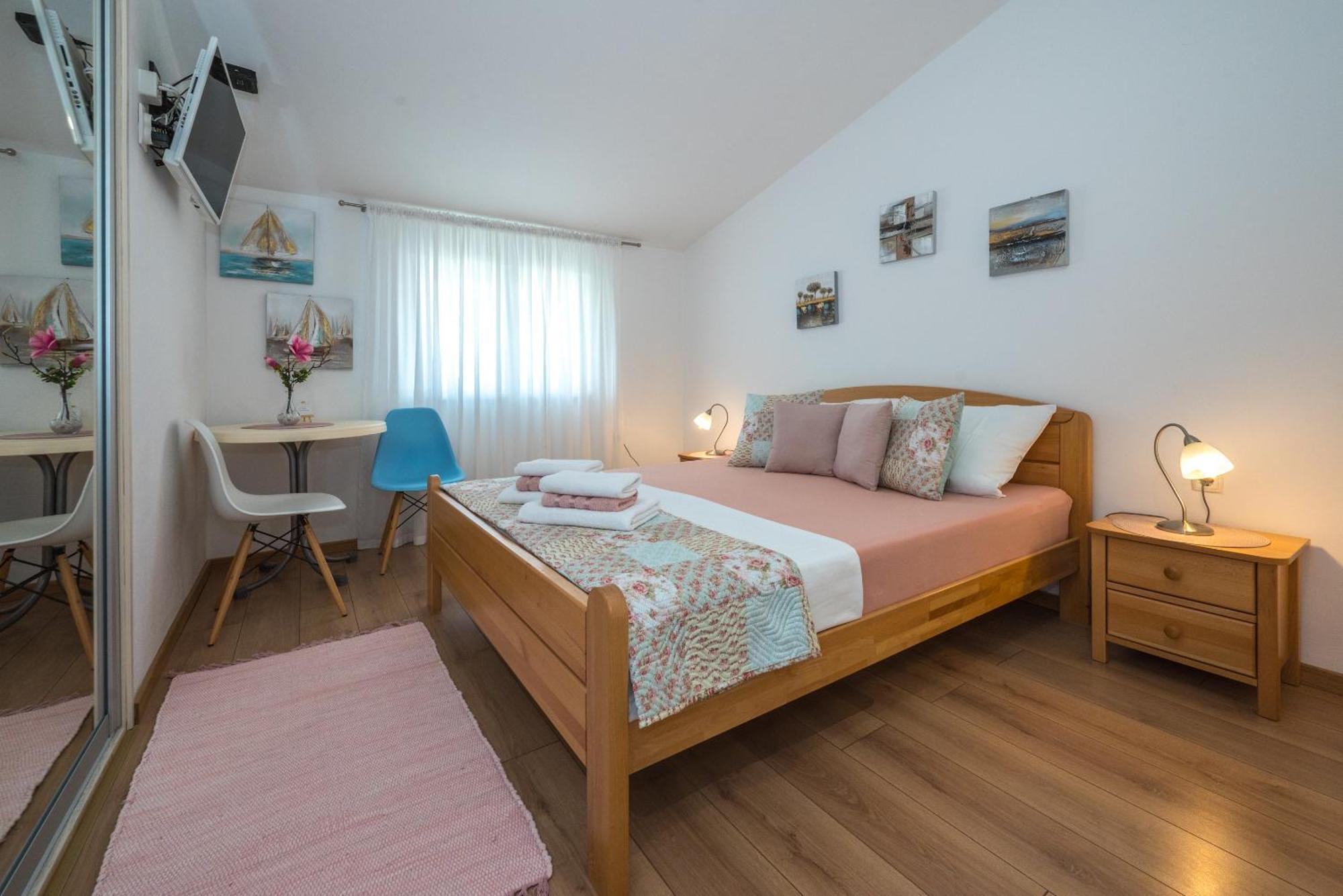 Apartments Marija Makarska Bagian luar foto